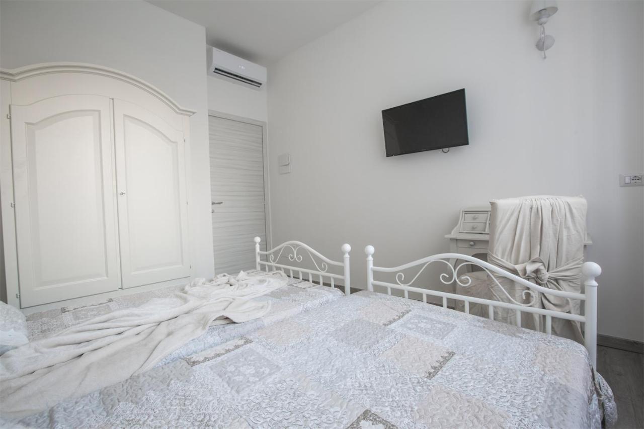 Lilly Chic Monza Bed and Breakfast Buitenkant foto